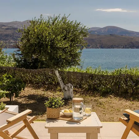 Вилла Apollonides Seafront Villa1 Aoede *