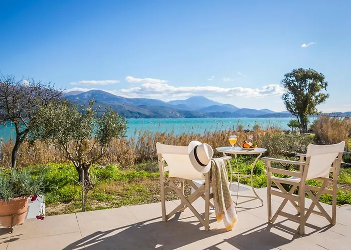 Villa Apollonides Seafront Villa1 Aoede Lixúri